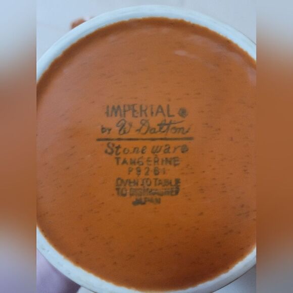 Vintage Imperial by W Dalton Stoneware - Picture 2 of 5